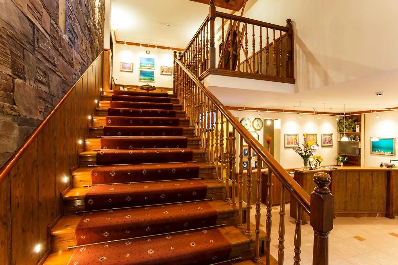 Hotel Villa Boyana - Free Parking Sofia 4*,